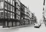 Arteveldestraat, pare nummers, zicht vanaf Kartuizersstraat, 1979