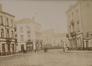 Vue du carrefour des rues Claessens et Marie-Christine avec, à gauche, le no 2 rue Marie-Christine et, au fond, l’avenue de la Reine, vers 1900, (coll. Belfius Banque @ ARB – SPRB)