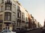 Aduatiekersstraat, huizenrij pare zijde vanop het kruispunt met de Legerlaan, 1993
